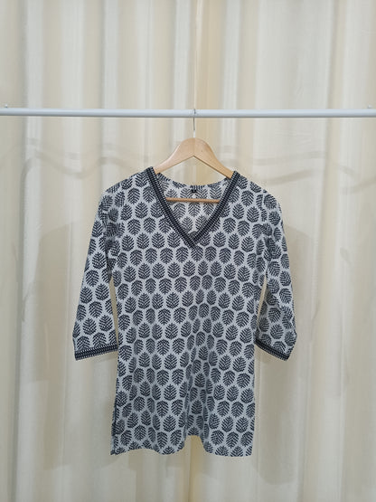 Black Leaf Short Kurti